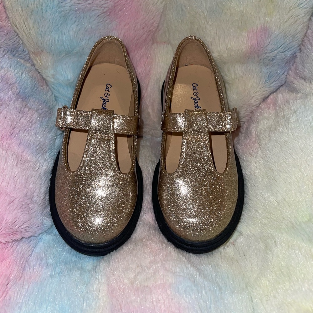 Gold cat and jack toddler shoes
